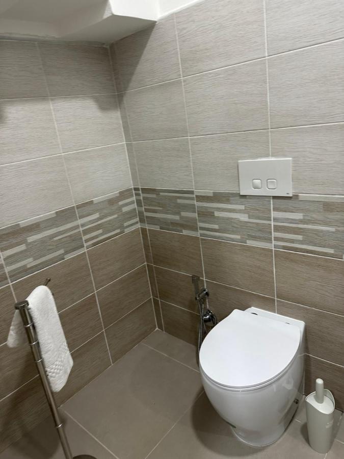 카탄차로 A Due Passi Dal Mare B&B 외부 사진